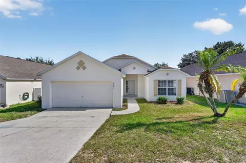 2041 Newtown Rd, Groveland, FL 34736