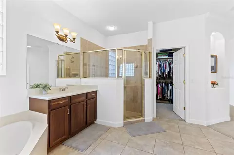 Bath - 3426 Kentshire Blvd, Ocoee, FL 34761 photo 1 of 4