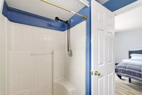 Bath - 143 Laurel Ridge Ave, Ocoee, FL 34761 photo 3 of 3