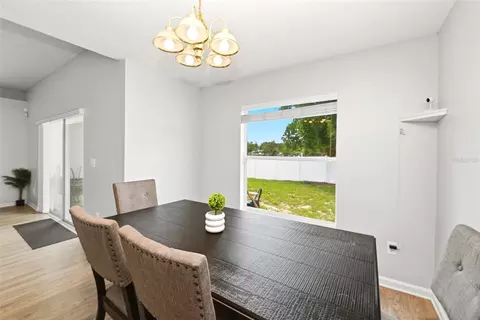 Dining - 143 Laurel Ridge Ave, Ocoee, FL 34761 photo 3 of 3