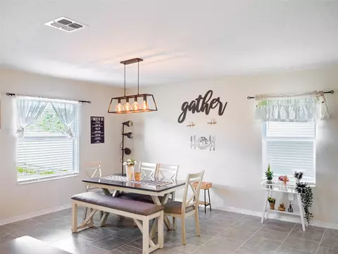 Dining - 2949 Muller Oak Loop, Ocoee, FL 34761 photo 1 of 2
