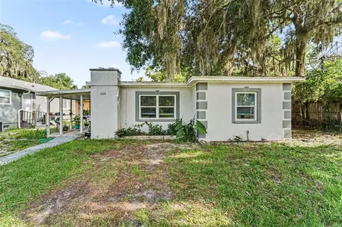 1024 Grant Ave, Mount Dora, FL 32757