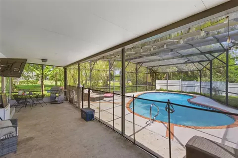 Exterior - 3181 Whisper Wind Dr, Saint Cloud, FL 34771 photo 5 of 10