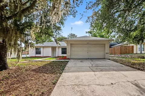10717 Siena Dr, Clermont, FL 34711