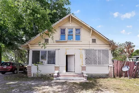 103 E Magnolia St, Kissimmee, FL 34744