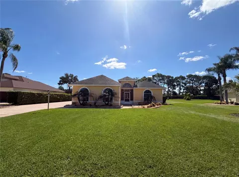 3608 Creekside Dr, Sebring, FL 33875
