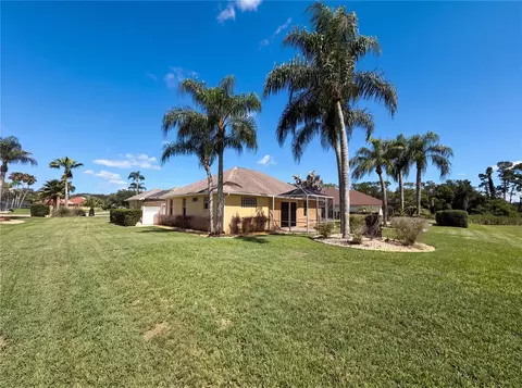 Exterior - 3608 Creekside Dr, Sebring, FL 33875 photo 2 of 6