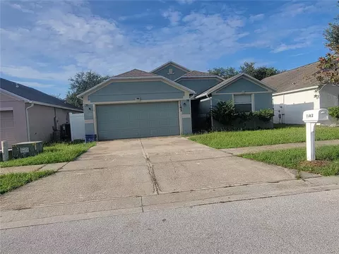 1142 Bluegrass Dr, Groveland, FL 34736
