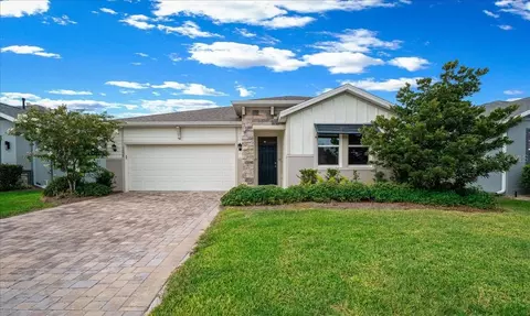 5556 NW 41st Ln, Ocala, FL 34482