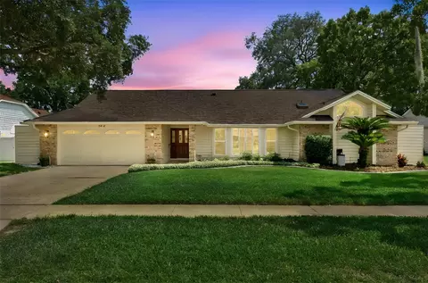 2418 Sweetwater Country Club Place Dr, Apopka, FL 32712