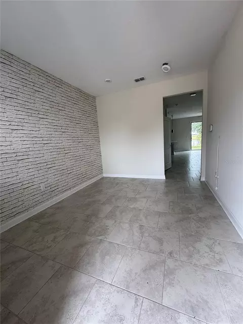 1254 Royal St George Blvd, Davenport, FL 33896