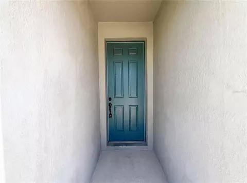 Entry Way - 2526 W End Dr, Saint Cloud, FL 34772 photo 3 of 3