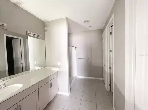 Bath - 2526 W End Dr, Saint Cloud, FL 34772 photo 1 of 5