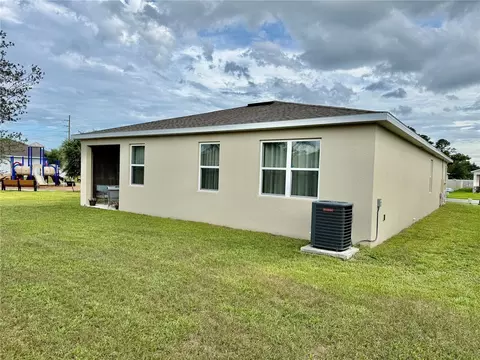 Exterior - 4029 Mayhill Loop, Eustis, FL 32736 photo 5 of 9