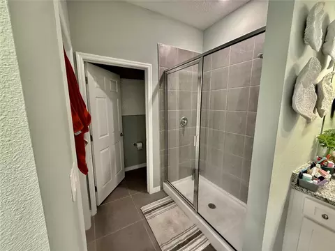 Bath - 4029 Mayhill Loop, Eustis, FL 32736 photo 3 of 5