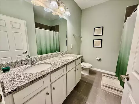 Bath - 4029 Mayhill Loop, Eustis, FL 32736 photo 1 of 5