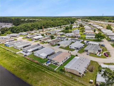 2473 Independence Ln, Saint Cloud, FL 34772 photo 35