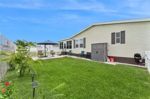 2473 Independence Ln, Saint Cloud, FL 34772 photo 27