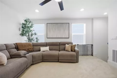 Other - 1663 Crowncrest Dr, Apopka, FL 32703 photo 8 of 11