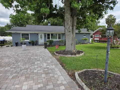 7130 Earlwood Ave, Mount Dora, FL 32757