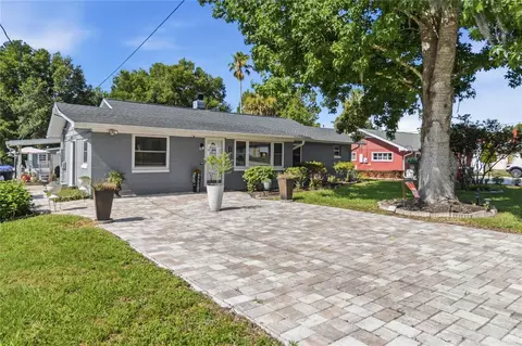 7130 Earlwood Ave, Mount Dora, FL 32757