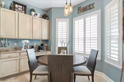 Kitchen - 995 Garrison Dr, Saint Augustine, FL 32092 photo 3 of 6