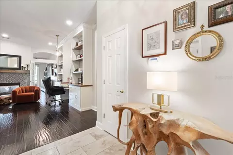 Entry Way - 995 Garrison Dr, Saint Augustine, FL 32092 photo 3 of 5
