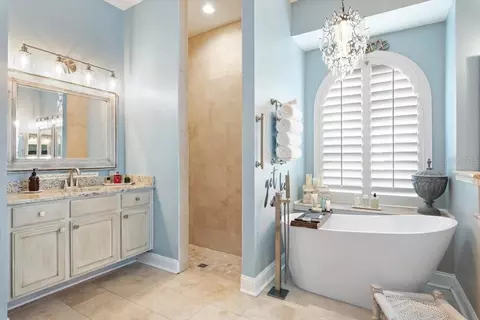 Bath - 995 Garrison Dr, Saint Augustine, FL 32092 photo 3 of 7