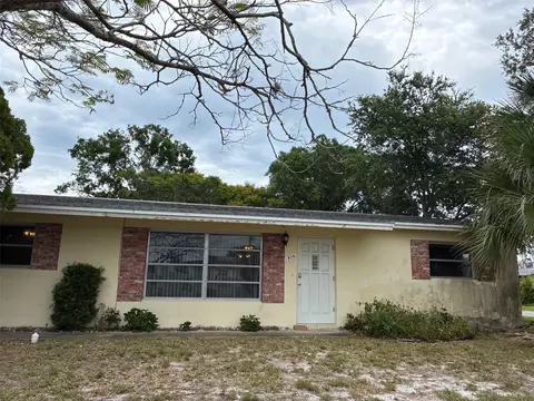 1806 Dodge Cir, Melbourne, FL 32935