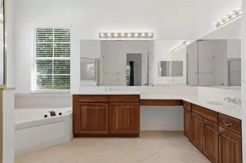 Bath - Undisclosed, Ocoee, FL 34761 photo 1 of 7