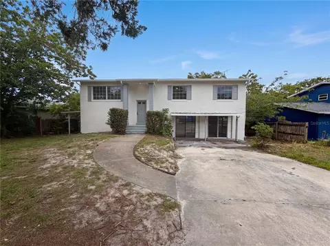 333 E Chelsea St, Deland, FL 32724