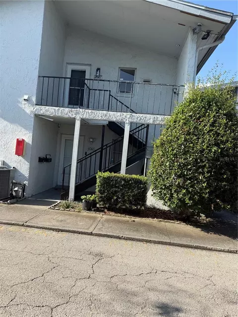 6062 Amberly Ave #F53, Orlando, FL 32822