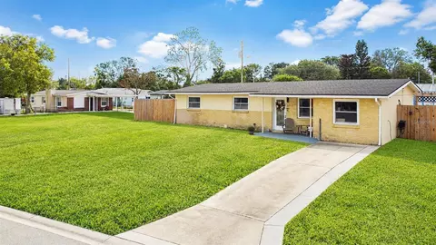 53 High Ridge Rd, Daytona Beach, FL 32117