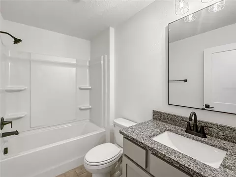 Bath - 7584 Bent Tree Loop, Saint Cloud, FL 34771 photo 2 of 3