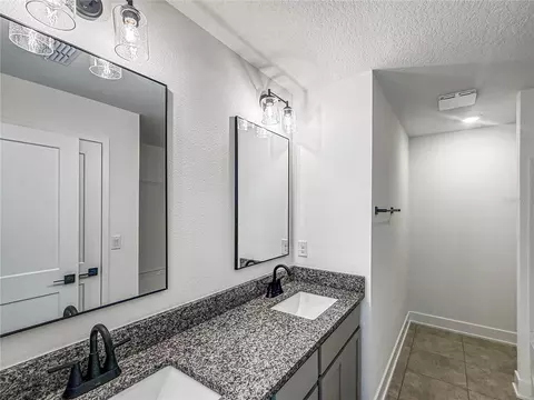 Bath - 7584 Bent Tree Loop, Saint Cloud, FL 34771 photo 1 of 3