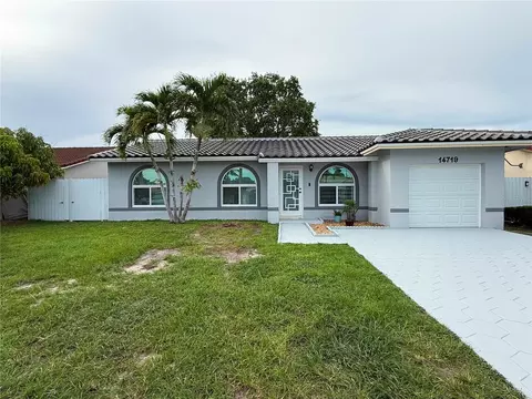 14719 SW 176 Th St, Miami, FL 33187