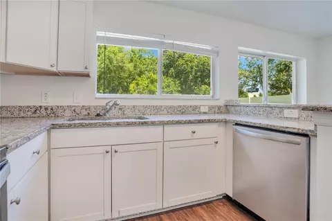 Kitchen - 10225 Summerview Cir, Riverview, FL 33578 photo 3 of 3