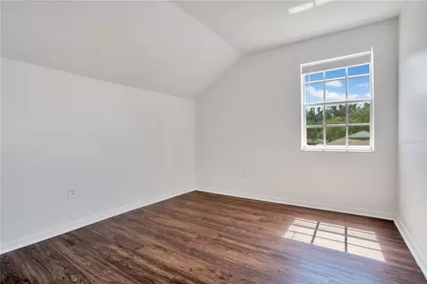 Bedroom - 10225 Summerview Cir, Riverview, FL 33578 photo 4 of 5
