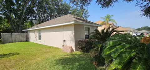 1068 Vanderbilt Dr, Eustis, FL 32726 photo 25