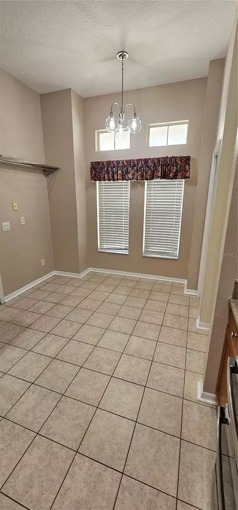1068 Vanderbilt Dr, Eustis, FL 32726 photo 8
