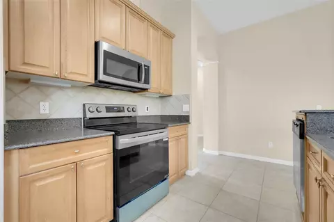 Kitchen - 6601 Duncaster St, Windermere, FL 34786 photo 3 of 3