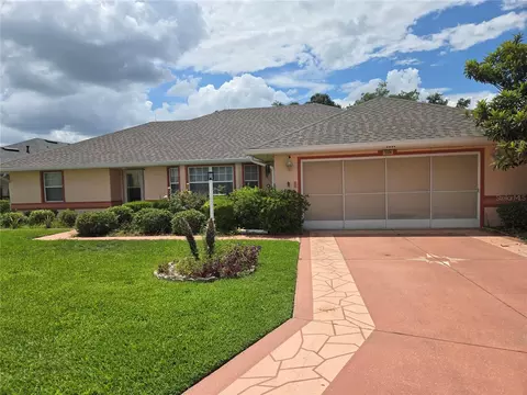 5506 Prince Charles Ln, Leesburg, FL 34748