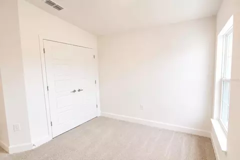 Bedroom - 7563 Bent Tree Loop, Saint Cloud, FL 34771 photo 3 of 4
