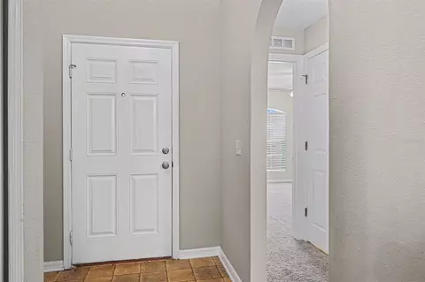 Entry Way - 1761 Eagle Pines Cir, Eagle Lake, FL 33839 photo 1 of 2