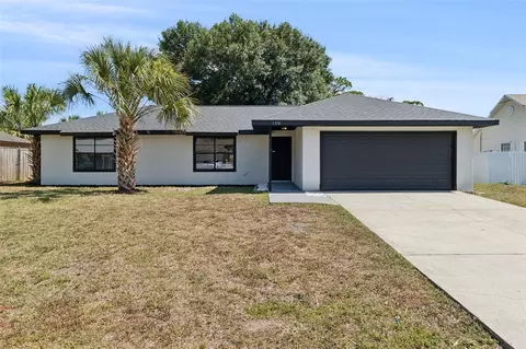 1374 Pakenham St NW, Palm Bay, FL 32907