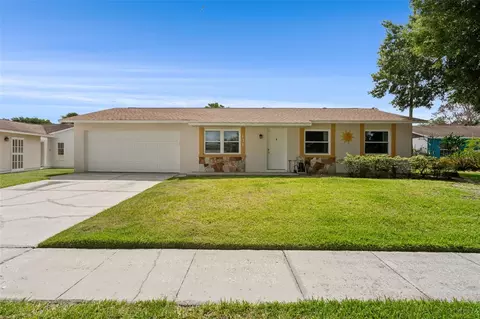 131 Flower Queen Ct, Orlando, FL 32807