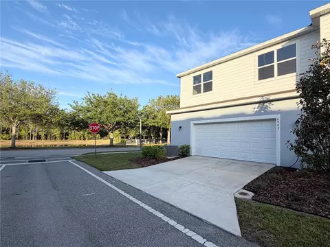 6943 Five Oaks Dr, Harmony, FL 34773 photo 5