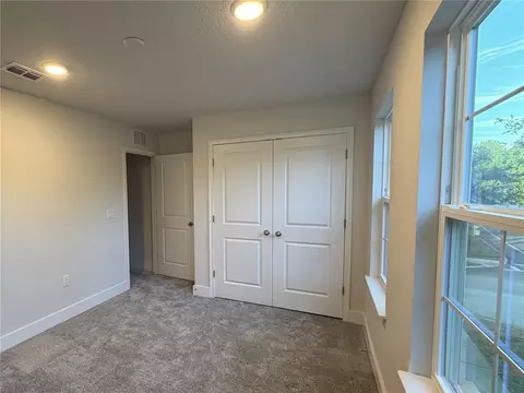 6943 Five Oaks Dr, Harmony, FL 34773 photo 12