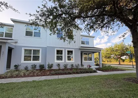 6943 Five Oaks Dr, Harmony, FL 34773