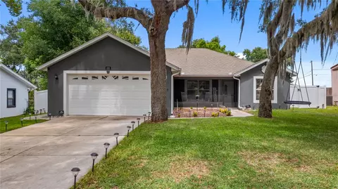 406 S Palm Ave, Howey In The Hills, FL 34737